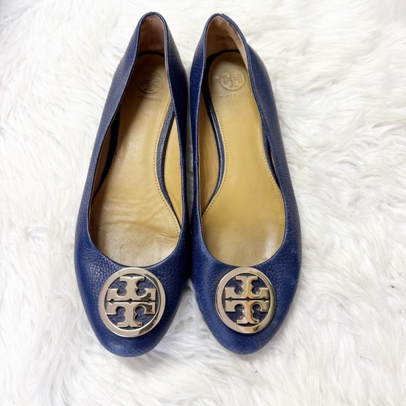 Tory Burch Blue Leather Logo Flats Minnie Size 8 - Picture 2 of 6